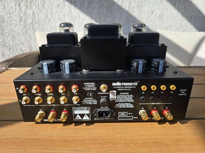 Audio research VSi60 - integrierter Röhrenverstärker, Gehäuse.