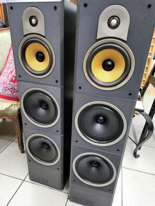 Bowers & Wilkins (B&W) DM 640 (600 Series) Lautsprecher 3-Wege Baßreflex