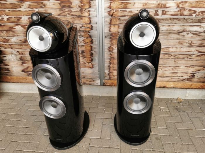 B&W Bowers & Wilkins 802D3 802 D3 High End Standlautsprecher in schwarz