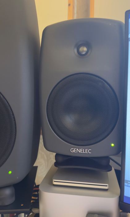 Genelec 8040BPM Aktiv-Studiomonitore, Dunkelgrau, Paar, gebraucht