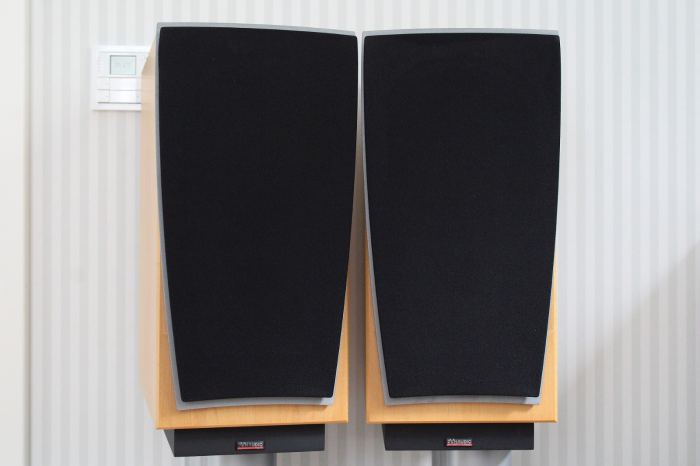 - Dynaudio Contour S1.4 - HighEnd Kompaktlautsprecher - mit Stands -