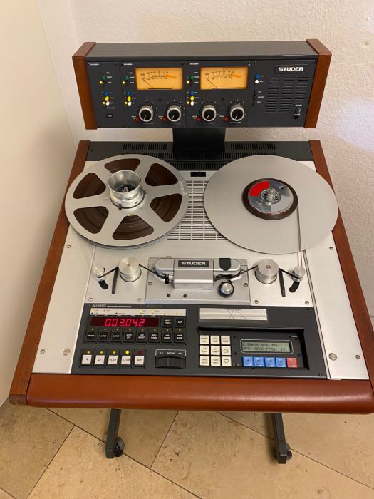 STUDER A812 (2)