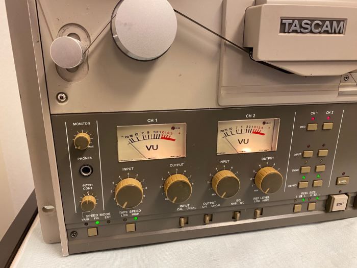 TASCAM BR-20D - professionelle Bandmaschine 1/4"