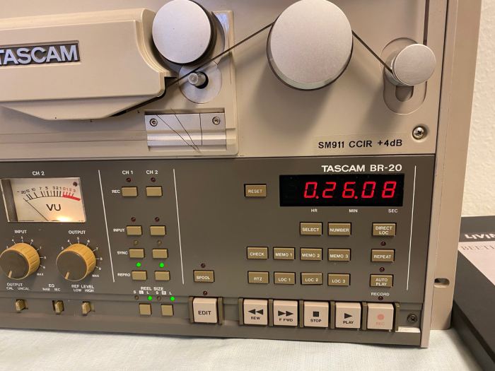 TASCAM BR-20D - professionelle Bandmaschine 1/4"