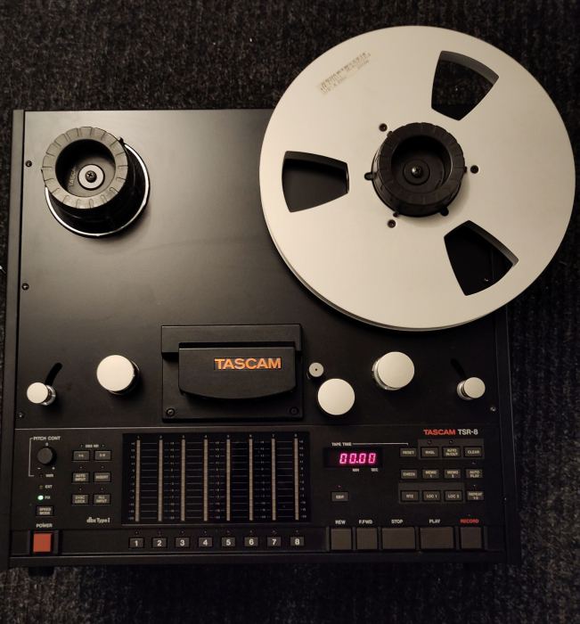 TASCAM TSR-8  1/2 ZOLL 8-SPUR BANDMASCHINE  RARITÄT IN DIESEM ZUSTAND!