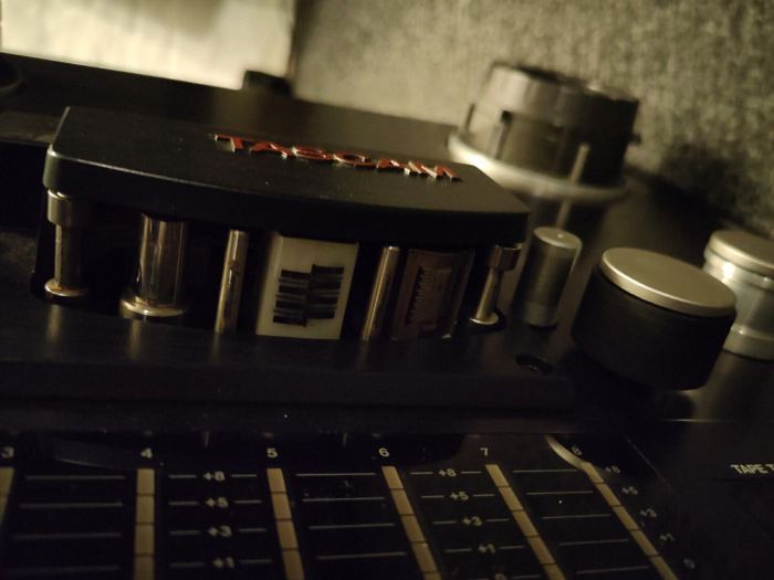 TASCAM TSR-8  1/2 ZOLL 8-SPUR BANDMASCHINE  RARITÄT IN DIESEM ZUSTAND!