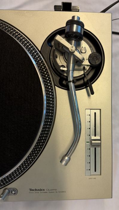 Technics SL-1200MK2-XA Direkt-Antrieb Plattenspieler