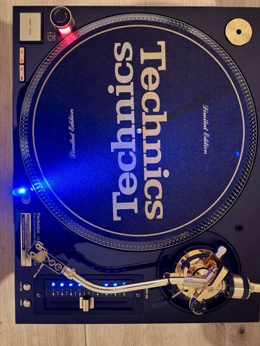 Technics SL-1200GLD 24K Gold Limited Edition #2058/3000 – Varyturn Service