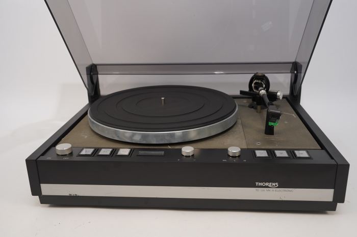 Thorens TD 126 MKII Plattenspieler Turntable High End Schwarz Vintage