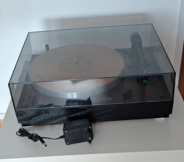 Thorens TD 146 MK V (Plattenspieler)
