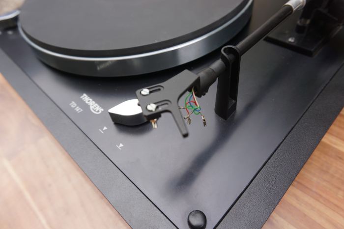 Thorens TD 147 mit Headshell Umbau